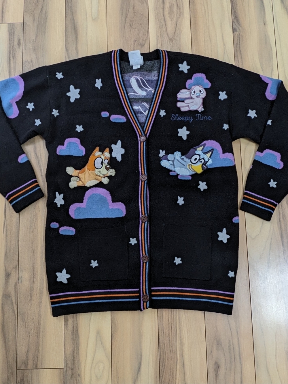 BoxLunch Bluey Heeler Family Sleepy Time Cardigan Sweater Size M